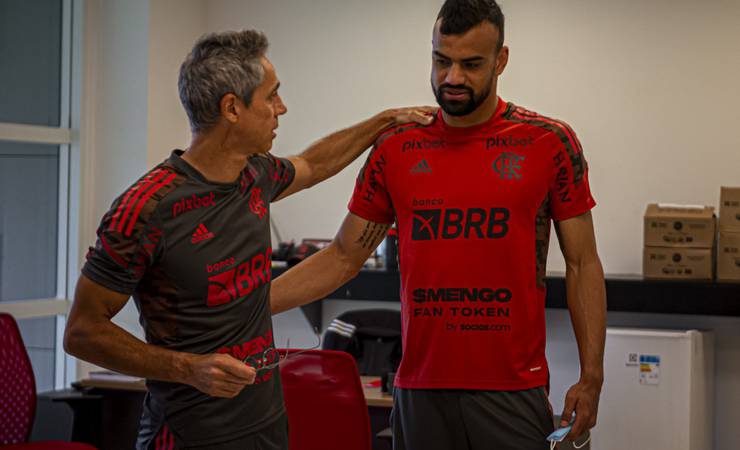 Com lesão rara no pé, jogador do Flamengo pode passar por operação