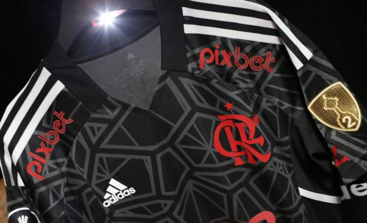 Flamengo irá estrear novo uniforme de goleiros contra a Universidad Católica; veja imagens!