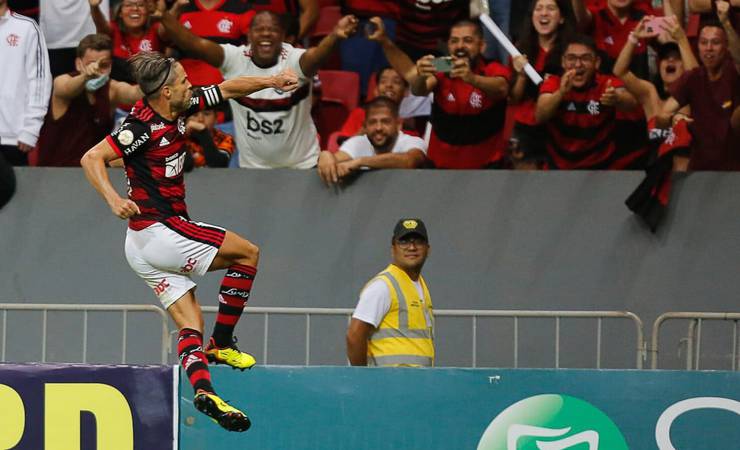 Ex-jogador do Flamengo ironiza entrevista de Diego Ribas: 'Leva uma cebola que chora mais'