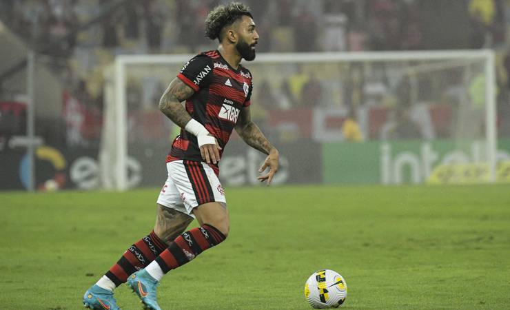 Athletico-PR pede ao STJD punição para Gabigol, Arrascaeta e Flamengo por lances polêmicos