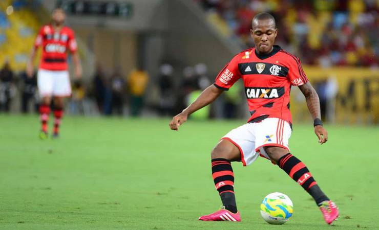 Flamengo irá receber bonificação por ida de ex-zagueiro para clube mexicano