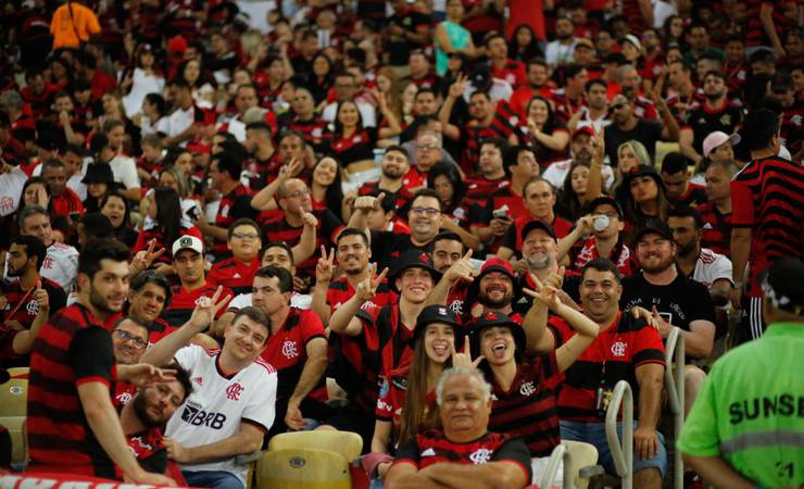 Torcedor do Flamengo deverá pagar menos que ano passado para assistir final da Libertadores