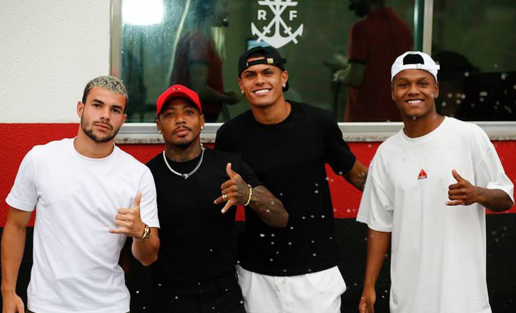 Marinho, Matheus França, Mateusão e Daniel Cabral vão à Gávea para assistir jogo do Flamengo sub-20