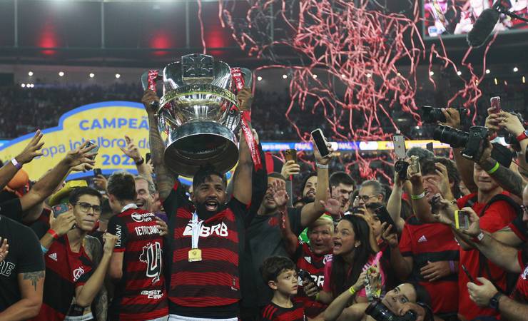 Flamengo pagará 'bicho' de R$ 35 milhões por título da Copa do Brasil