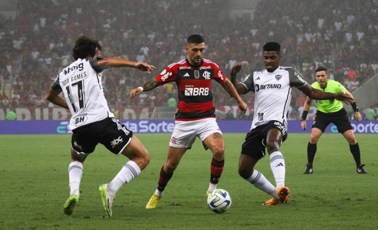 Arrascaeta admite ano difícil e manda recado para a torcida do Flamengo