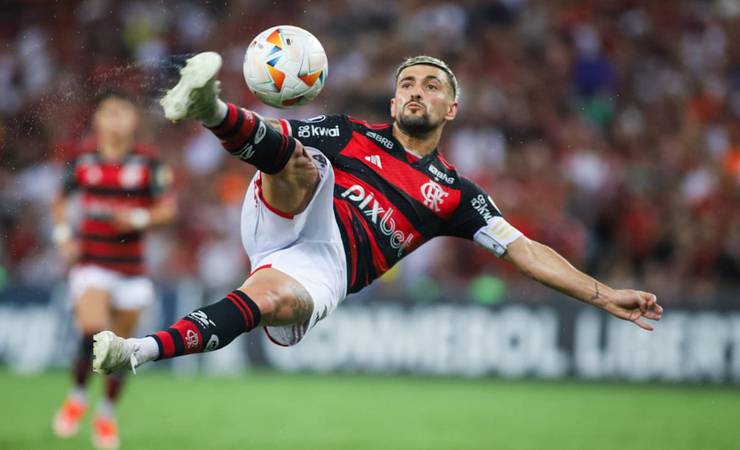 Forte candidato, Arrascaeta já teve promessa para ser camisa 10 do Flamengo