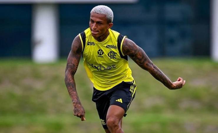 Wesley volta a treinar e pode reforçar o Flamengo contra o São Paulo