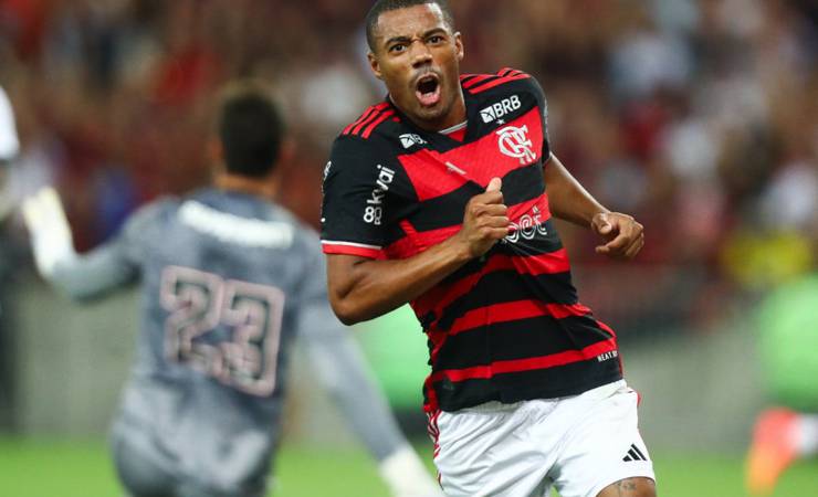 De La Cruz brilha jogando mais adiantado e mostra versatilidade em vitória do Flamengo