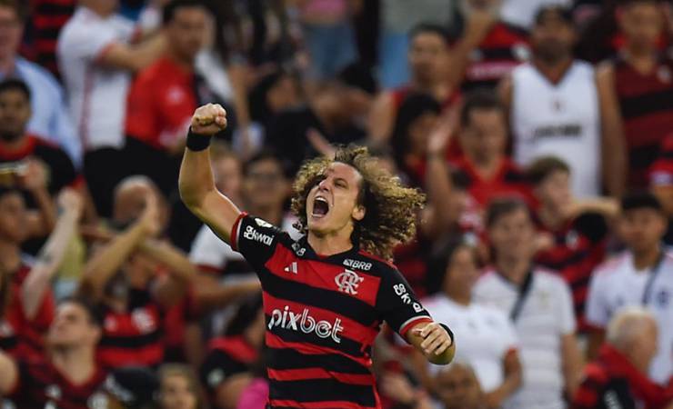 David Luiz vive temporada artilheira e ressurge no Flamengo