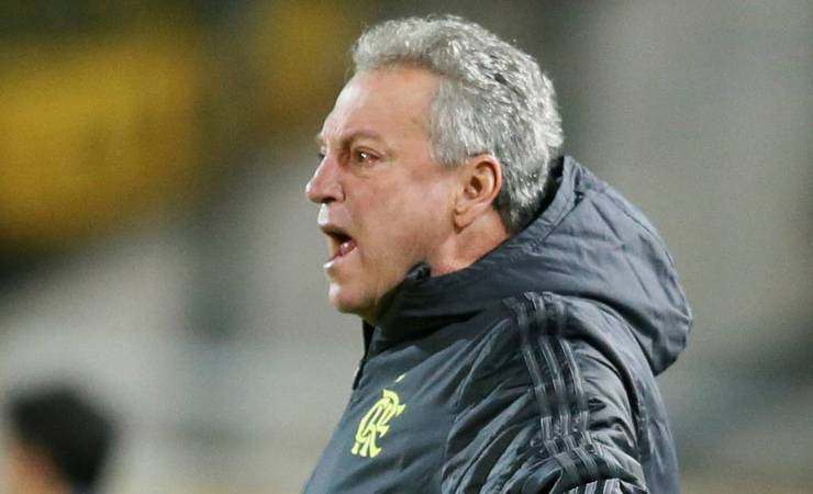 Flamengo estanca crise com vaga na Libertadores, e Abel ganha sobrevida
