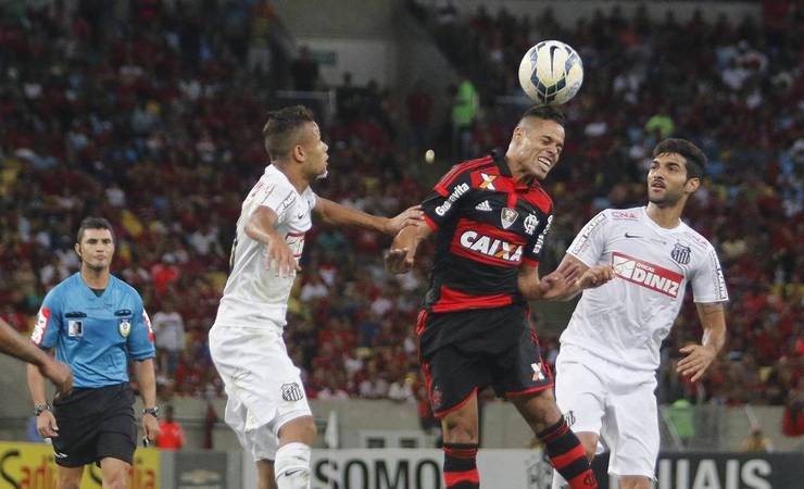 Escalações mostram evolução do Fla desde a última derrota para o Santos no Maracanã