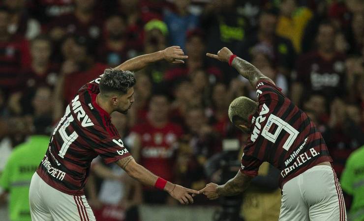 Ataque do Flamengo supera números de 2017, quando fez 135 gols