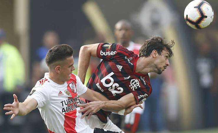 Finanças de Boca e River apimentam disputa com clubes brasileiros pela Libertadores