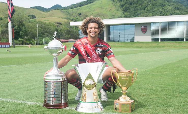 Willian Arão, do Flamengo: 'Quero mostrar para os meus filhos o que o pai conseguiu'
