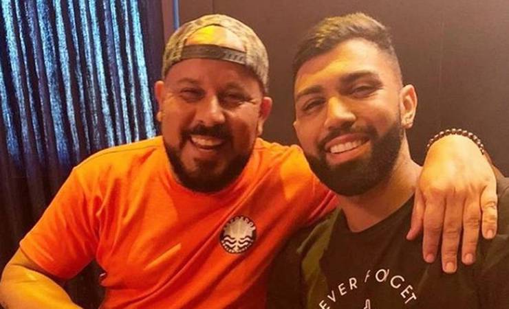 Gabigol volta ao Rio e Flamengo marcará reunião otimista por permanência