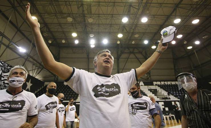 Na Série A, menos de 1% das torcidas participam da escolha dos presidentes de clubes