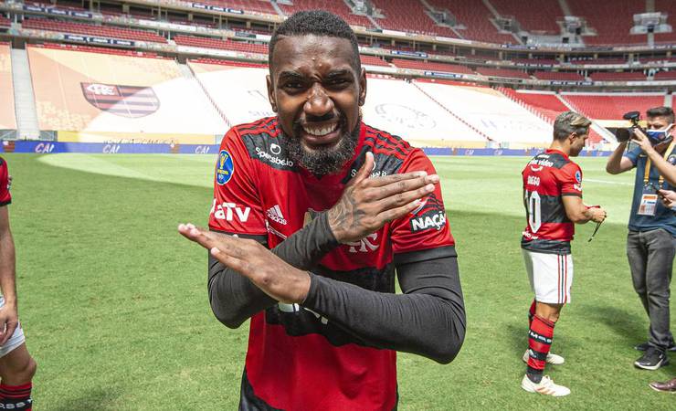 Do vácuo ao vapo: a transformação de Gerson, que se despede do Flamengo