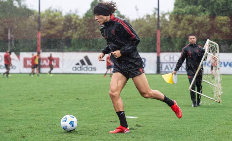 David Luiz evolui bem, e Flamengo vai integrá-lo para 'final' contra o Atlético-MG
