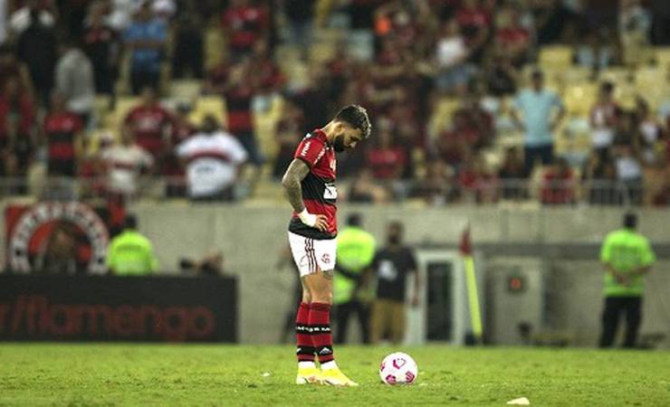 Análise: Eliminação do Flamengo na Copa do Brasil, com jogo pobre, aumenta pressão pelo título da Libertadores