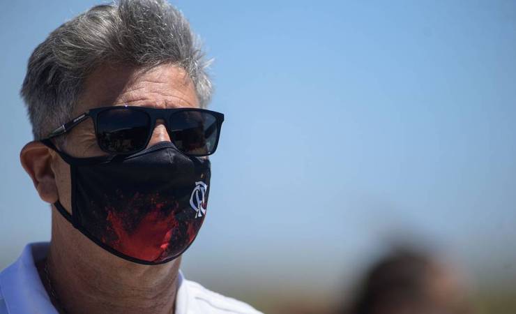 Renato Gaúcho se despede do Flamengo: 'Sucesso aos próximos!'