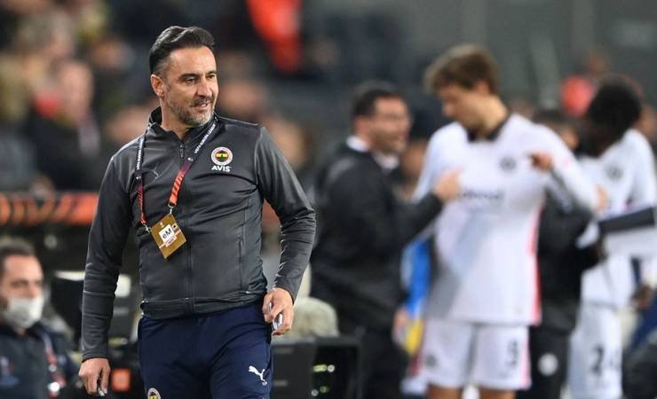 Ex-auxiliar de Villas-Boas: quem é e como gosta de jogar o técnico Vítor Pereira, alvo do Flamengo