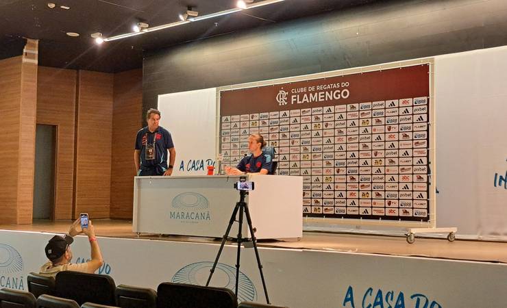 Filipe Luís valoriza atuação do Flamengo em empate e reconhece solidez do Vasco: 'Não senti o time mal'