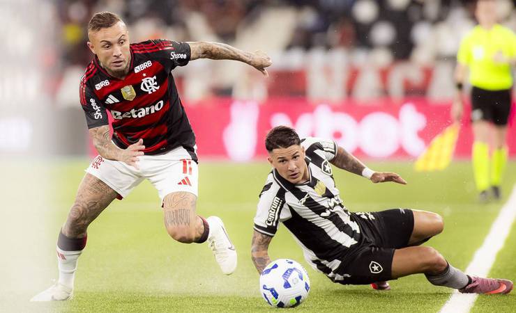 Everton Cebolinha sofre lesão e desfalca Flamengo contra o Palmeiras