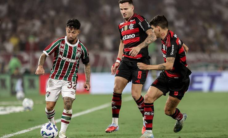 Fluminense surpreende e vence Flamengo por 2 a 1 no clássico carioca