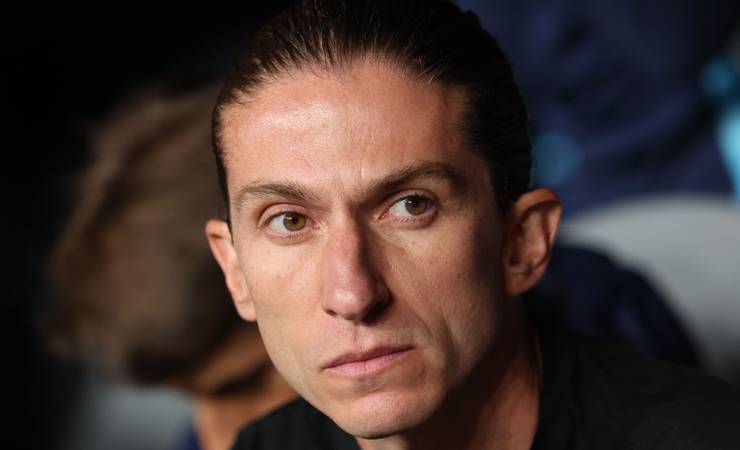 Filipe Luís exalta segurança defensiva em vitória do Flamengo na estreia do Mundial: 'Esse é o caminho'