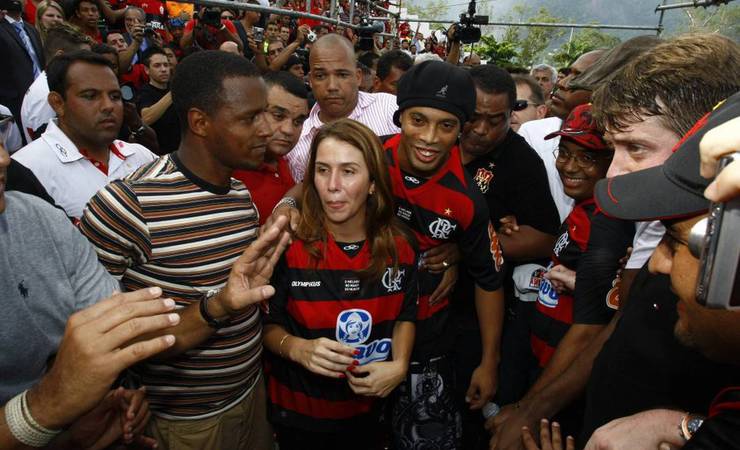 Após hexacampeonato, Flamengo vive desafios e marca era Ronaldinho Gaúcho