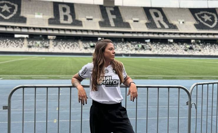 Web resgata posts antigos em que neta de Nilton Santos e pivô da separação de Artur Jorge dizia ser rubro-negra: 'Flamengo chegou!'