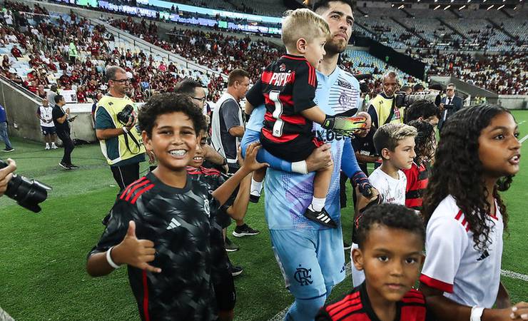 Flamengo vê média de público cair quase pela metade em relação a 2024