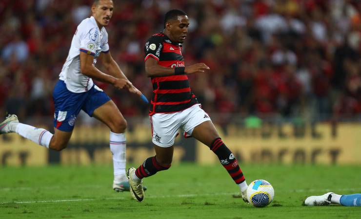 Flamengo acerta empréstimo de Lorran ao Pisa com cláusula de compra de R$ 25 milhões