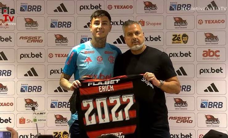 Flamengo anuncia renovação de contrato de Pulgar até o final de 2027