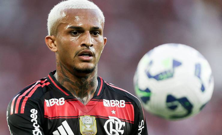 Em busca de reposição para vender Wesley, Flamengo consegue estender prazo para dar resposta à Roma
