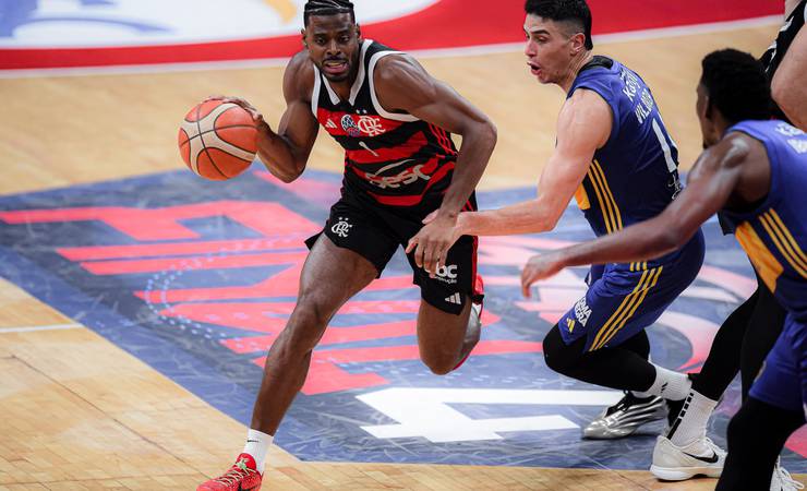 Flamengo atropela Boca Juniors na final da Champions das Américas de basquete e é tricampeão continental