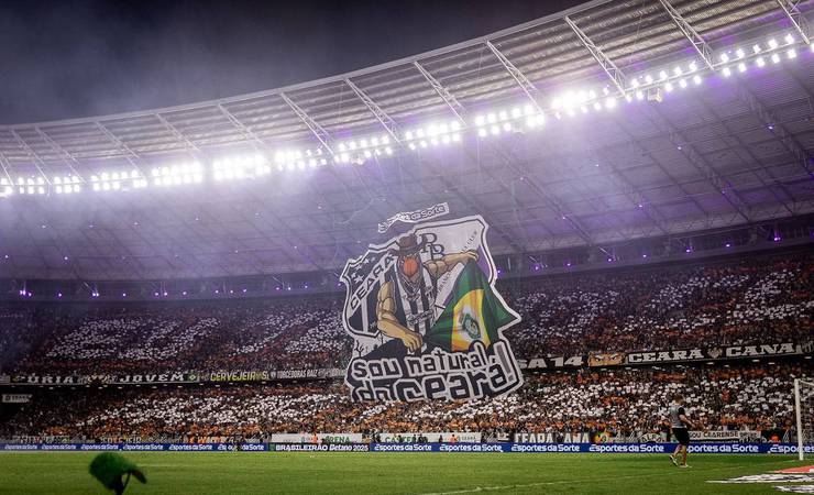 Público do jogo entre Ceará e Flamengo pelo Brasileirão bate recorde do futebol nordestino em 2025