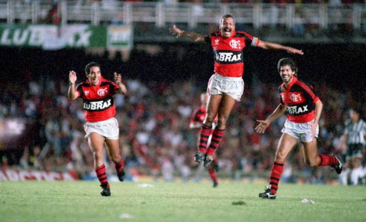 Ranking dos ídolos do Flamengo: Junior ganha pôster especial a poucos dias do aniversário