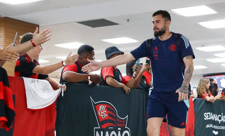 Filipe Luís mudará goleiro em jogo do Flamengo na Copa do Brasil: 'Matheus Cunha é muito confiável'