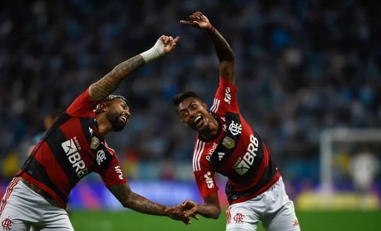 'A gente não se fala fora de campo', diz Bruno Henrique sobre saída de Gabigol do Flamengo ao Cruzeiro