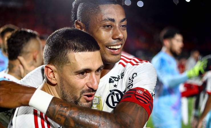 Referências da geração de 2019, Arrascaeta e Bruno Henrique seguem decidindo, mas elenco do Flamengo deixa a desejar