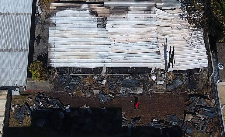 Justiça absolve réus do incêndio no Ninho do Urubu; falta de provas é destacada