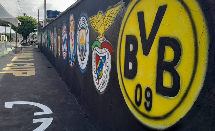 Mural na Grande Natal é pintado com escudos dos clubes da Copa do Mundo