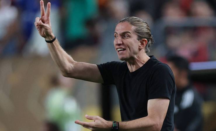 Jornal elogia Flamengo e Filipe Luís em estreia na Copa do Mundo de Clubes: "Cuidado, Chelsea!"