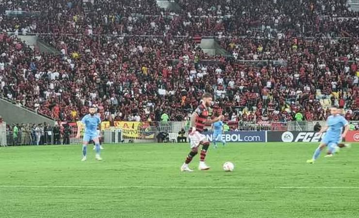 Exames apontam lesão no músculo posterior da coxa esquerda de Léo Pereira, do Flamengo