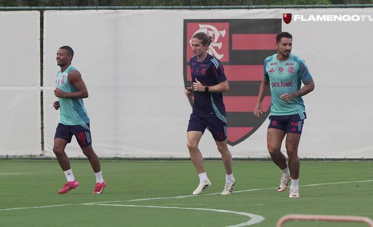Escalação do Flamengo: De la Cruz e Léo Pereira voltam contra Corinthians, e Plata tem chance de ser relacionado
