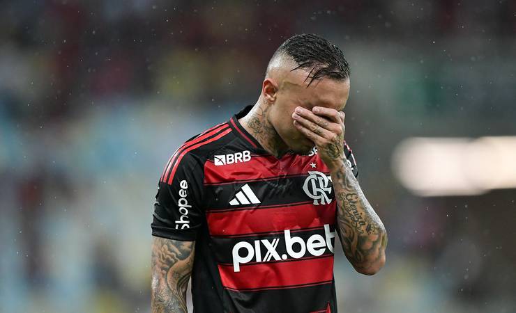 Cebolinha tem lesão detectada na coxa e vira desfalque no Flamengo para a semifinal contra o Vasco