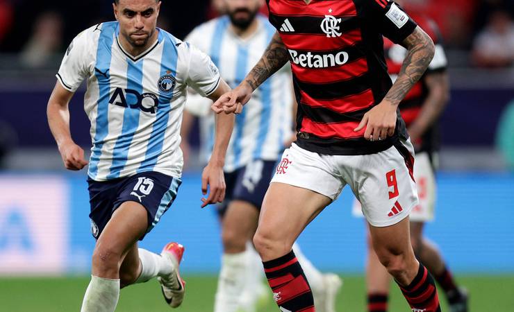 Pedro retorna e Flamengo vence Pyramids por 2 a 0 na semifinal da Copa Intercontinental