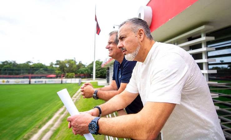 Flamengo refaz orçamento e aumenta valor para investir em reforços em 2025