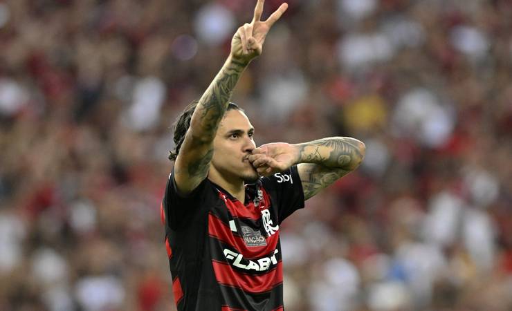Pedro e Arrascaeta exaltam atuação coletiva do Flamengo em goleada sobre o Corinthians